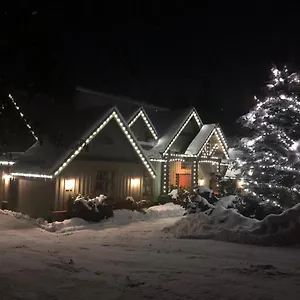 Alpine Whistler Retreat By Outpost Whistler , Whistler Canada