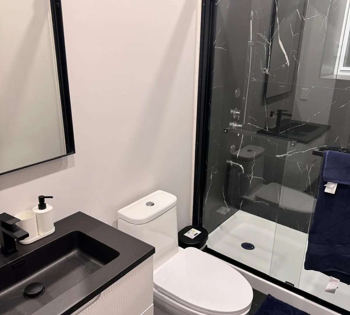Luxueux Appartement Downtown Montreal